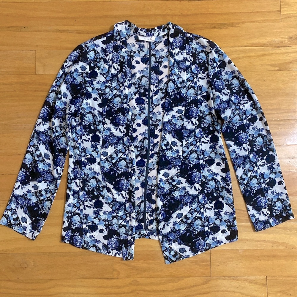 Lush Navy Blue and Light Blue Floral Flowy Blazer